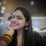 Naina Ganguly Instagram - Smiles are always in fashion! 😅 . . . . . . . . . . . . . . . . . . #smilemore #smilechallenge #smilealways #smileandshine #smile #morning #morningvibes #fresh #goodmorning #goodvibesonly #ootd #ootdfashion #picoftheday #photooftheday #potd #lookoftheday #bestoftheday #indianwear #indianwomen #bong #bonggirl #beingtraditional #igdaily #instapost #instafashion #instagram #actorslife #nainaganguly