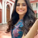 Naina Ganguly Instagram - तू मुश्कुराए तो दिल को चैन आये तेरी छोटी सी हंसी से दिन बन जाये।।🌸😇 . . . . . . . . . . . . . . . . . #feelitreelit #feelkaroreelkaro #feelkorboreelkorbo #newreel #newreels #reelsinsta #reelsinstagram #trendingreels #trendingsongs #foryou #foryoupage #tumuskuraye #bollywood #reels #reelsindia #reelindia