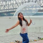 Naina Ganguly Instagram - After the rains come the rainbows of life. 🩵💙🧿 . . . . . . . . . . . . . . . . . #ig #igpost #igdaily #iggood #rain #rainyday #raindrops #kolkata #kolkatadiaries #howrahbridge #howrahbridge🌉 #picoftheday #photooftheday #smilemore #smilealways #instapost #instafashion #instagram #instadaily #ootd #ootdfashion #actorslife #nainaganguly