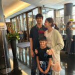 Namrata Shirodkar Instagram - Day off ♥️♥️♥️#family #friends #london Knightsbridge