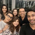 Namrata Shirodkar Instagram - From Shahran kebabs to mirchi bhajis... An evening of fun and laughter paired with some delectable home food!! 🍢 Thank you @iamdivyareddy for hosting a memorable evening...one of our many firsts!! 🤗🤗🤗 @sabina.xavier @xavieraugustin @aniketh.reddy