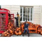 Namrata Shirodkar Instagram - Season's greetings from London... Leaving with some great memories! #HappyHalloween 🎃 #UntilNextTime ♥️
