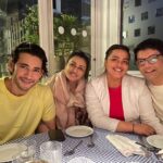 Namrata Shirodkar Instagram - Bonding over food, stories, and shared joys ♥️♥️ ❤️ #LondonCalling 🇬🇧 #familyfriends