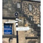 Namrata Shirodkar Instagram - A journey through time!! Exploring #EdinburghCastle... and its intricate architecture!! #Scotland 🏴󠁧󠁢󠁳󠁣󠁴󠁿🏰 @urstrulymahesh @gautamghattamaneni @sitaraghattamaneni Edinburgh Castle Scotland