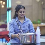 Namratha Gowda Instagram - ಇದೆಲ್ಲಾ ನಾನೇ ತಿಂದು ನಾನೇ ನೀರು ಕುಡಿಬೇಕಾ ....! ಅಂತ ಯೋಚನೆ ಮಾಡ್ತಿರೋ ಹಾಗಿದೆ ನಮ್ಮ ನಮ್ರತಾ ಗೌಡ ಅವರು...... ನಿಮಗೆಲ್ಲಾ ಏನ್ ಅನ್ಸುತ್ತೆ comment ಮಾಡಿ? @colorskannadaofficial @officialjiocinema #namratha #namrathagowda #fans #bbk10 #1stcontestant #muchlove #trending #IndianActress #instafam #relentkreationz