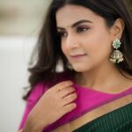 Namratha Gowda Instagram - ಜಾತ್ರೆಲೂ, ಸಂತೇಲೂ, ನೀ ಕೈಯ್ಯ ಬಿಡದಿರು. ಆಗಾಗ ಕಣ್ಣಲ್ಲಿ, ಸಂದೇಶ ಕೊಡುತಿರು. PC: @umesh__photography___ Makeup and hair: @makeoversbyamitha_lekha Blouse: @likitha_suresh_ Jewellry: @thespatika