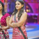 Namratha Gowda Instagram - Bigg boss ಮನೆಯವರ ಪ್ರಕಾರ ನಮ್ರತಾ ಅವರು ಅತಿ ಹೆಚ್ಚು : ಅತ್ಯಂತ ಪ್ರೀತಿ ಪಾತ್ರ, ಪ್ರಾಮಾಣಿಕ. ಅತಿ ಕಡಿಮೆ : ಊಸರವಳ್ಳಿ ಇದರಲ್ಲೇ ಗೊತ್ತಾಗುತ್ತೆ ನಮ್ರತಾ ಅವರ ಗುಣ ಎಂತದ್ದು ಎಂದು. ನಿಮಗೆಲ್ಲಾ ಏನ್ ಅನ್ಸುತ್ತೆ comment ಮಾಡಿ. Pls Vote on Jiocinema App and save her from this week's Elimination 🥰 99 Votes from 1 ID @colorskannadaofficial @officialjiocinema Assisted by: @likitha_suresh_ Wardrobe Courtesy: @chandana_soulcouture #bbk10 #biggboss #season10 #colorskannada #jiocinema #namrathagowda #relentkreationz