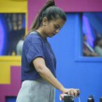 Namratha Gowda Instagram - ಆತ್ಮಸ್ಥೈರ್ಯ ನಿಮ್ಮ ಜೊತೆಯಿರಲು ಯಾವುದೇ ಸವಾಲು ದೊಡ್ಡದಲ್ಲ. ನಿಮ್ಮಲ್ಲಿರುವ ಆತ್ಮಸ್ಥೈರ್ಯವೇ ನಿಮ್ಮನ್ನು ಗೆಲ್ಲಿಸುತ್ತದೆ. ಗೆದ್ದು ಬನ್ನಿ ನಮ್ರತಾ. @colorskannadaofficial @officialjiocinema #namratha #namrathagowda #fans #bbk10 #1stcontestant #muchlove #trending #IndianActress #instafam #relentkreationz