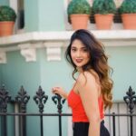 Natasha Doshi Instagram - I could spend hours looking at you and smile ☺️🧡 📸 - @mamun4444 . . . . #theactressdiary #photoshoot #portraitphotography #natashadoshi #smile #happyheart #happygirlsaretheprettiest #photogram #london #photooftheday #feelingcute Portobello Road Market