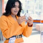 Nayani Pavani Instagram - 📣 Participate in “ Pai 𝐒𝐚𝐦𝐬𝐮𝐧𝐠 𝐂𝐨𝐦𝐦𝐞𝐧𝐭 𝐚𝐧𝐝 𝐖𝐢𝐧” contest for a chance to win a 𝐒𝐚𝐦𝐬𝐮𝐧𝐠 𝐆𝐚𝐥𝐚𝐱𝐲 𝐅𝐥𝐢𝐩! 5 🌟 Follow @pai.international instagram page and comment your sweetest memories with your Samsung Mobile ,Tag @pai.international page in that comment and make your smartphone story shine. 👉 How to Enter: 1️⃣ Share your Sweetest memory with your Samsung Mobile in the comments below this Reel. 2️⃣ Make sure you’re following our official social media channel, @pai.international. 3️⃣ Share this contest post on your Instagram Stories. 4️⃣ Don’t forget to mention and tag @pai.international in your comment. 🗓 Contest Timeline: 🗓 Start Date: 28th September 🗓 End Date: 7th October Get ready to flip the odds in your favor and win a Samsung Galaxy Flip! ✨ Hurry, make your entry before the contest closes. Good luck!” 🍀📱 #SamsungMemories #GiveawayAlert #paiinternationalcontest