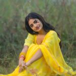 Nayani Pavani Instagram - 💛 📸 : @greeshraaga_photography Outfit : @pari.designers_ #nayanipavani