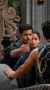 Neil Bhatt Instagram - Planning a heist? I think you’d need a neil on your team to make it successful!😉

#NeilBhatt #Neiwarya #BiggBoss #Bigboss17 #BB17