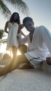 Neil Bhatt Instagram - New Version of #kaavaalaa 😂

#aishwaryasharma #neilbhatt #couplegoals #maldives #newversion #funnyreels #reelitfeelit #trendingreels