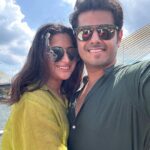 Neil Bhatt Instagram - चला जाता हूँ तेरी ही धुन में @aisharma812 ❤️ #neilkiaish #travel #life