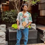 Neil Bhatt Instagram - Warmth in your smile and a light heart equals HAPPINESS !! #neilbhatt #summertime #smile #happysoul