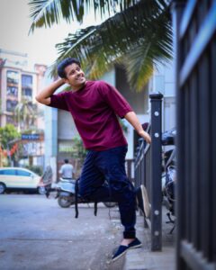 Neil Bhatt Instagram - Out and about!! 

Photos by- @the_pixeleyes 
Shoot managed by- @rimadidthat 

#neilbhatt #carefree #streetphotography
