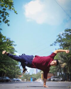 Neil Bhatt Instagram - Out and about!! 

Photos by- @the_pixeleyes 
Shoot managed by- @rimadidthat 

#neilbhatt #carefree #streetphotography