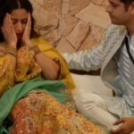 Neil Bhatt Instagram - Har asli rishta utar-chadav se guzarta hai, bohot asaan ho jaati hai zindagi jab parakhne wala nahi, samajhne wala ‘humsafar’ mil jaye! aur #Neiwarya ka safar bhi alag nahi. They aren’t afraid to show themselves the way they are. Kyuki asli pyaar mein, samajh aur saath ki taakat hoti hai.💪🏼❤️ #Dilwaale #AishwaryaSharma #NeilBhatt #Neiwarya #BiggBoss #BB17 #BiggBoss17 #WeekendKaVaar @colorstv @officialjiocinema @endemolshineind