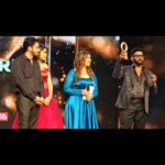 Nidhi Jha Instagram - हमारी फिल्म "जानवर और इंसान" को "फिल्म फेयर फेमिना" की तरफ से "ब्लॉकबस्टर मूवी ऑफ द ईयर" का अवार्ड मिला। ये अवार्ड आप जनता जनार्दन के प्यार और आशीर्वाद से मिला है। और ये आप सभी को समर्पित है। लव यू दोस्तों।