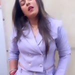 Nidhi Jha Instagram - “BABY AB BREAK UP KARLE” Full song out on “Yash kumar Entertainment “ youtube channel♥️ Make reels guys and do not forget to tag me💐 Best videos will be shared on my stories 😍 #nidhijha #babyabbreakupkarle #yashkumarr #yashkumarentertainment . . . . @officialjoshapp