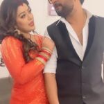 Nidhi Jha Instagram - शायद पिछले जनम में कुछ अच्छा किया होगा मैंने की मुझे आप जैसा पति मिला❤️ You’re the best husband in the world🧿 Proud to be your wife🥰 #nemonikkuforever🧿❤️