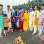 Nidhi Jha Instagram - जय छठी मईया। धर्मपत्नी जी मुझे सच मे आप पर गर्व है। u r really proud Wife. छठी मईया आपको आजीवन खुश रखें My bachha❤️ lots of love Wifi❤️❤️❤️