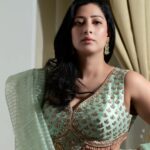 Niharica Raizada Instagram - Silk Raizada Shot by @rajanstudios #NiharicaRaizad Designer @aynaaworld Stylist @banthia.kapil