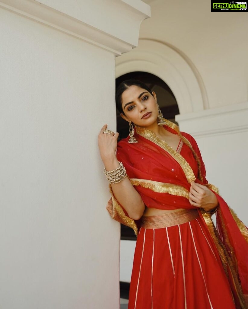 Nikhila Vimal Instagram - Dressed in the hues of Navaratri, celebrating each day and night with delight! 🌈✨ #NavaratriFever #shubhnavaratri #vijayadashami Makeup @unnips Costume & styling @fariz_lezin_ Photography @merin__georg Location @azora.hotels