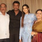 Nimika Ratnakar Instagram - At Kranti success meet with my parents & beloved @darshanthoogudeepashrinivas Sir ✨ Moment captured by @kabir_photography___ 😊 Wardrobe courtesy @laxmikrishnaofficial 🥰 Makeup & hair @vinothraj_makeupartist 🥰 #RevolutionaryBlockbuster #ChallengingStarDarshan #dboss #kranti #krantirevolutionfromjan26 #pushpavati #shakeitpushpavati #trending #trend #nimika #nimikaratnakar #sandalwood #kannadaactress #kannada #actor #model #dboss