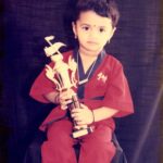 Nimika Ratnakar Instagram - Baby Nimika 👧🏻 #throwbackthursday #throwback #baby #nimika #nimikaratnakar #actor #model #sandalwood #kannada #kannadaactress #childphotography #childhood #dboss #darshanthoogudeepasrinivas #trending #trend #memories #childhoodmemories