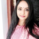 Nisha Sarangh Instagram - 𝑃𝑜𝑠𝑖𝑡𝑖𝑣𝑒 𝑎𝑛𝑦𝑡ℎ𝑖𝑛𝑔 𝑖𝑠 𝑏𝑒𝑡𝑡𝑒𝑟 𝑡ℎ𝑎𝑛 𝑛𝑒𝑔𝑎𝑡𝑖𝑣𝑒 𝑛𝑜𝑡ℎ𝑖𝑛𝑔.🌻