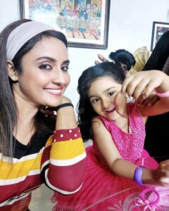 Nisha Sarangh Instagram - Paru kutty 💋🤗