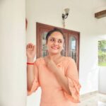 Nisha Sarangh Instagram - Home :)
