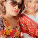 Nisha Sarangh Instagram - Location fun 😅🫰❤️