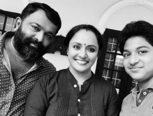 Nisha Sarangh Instagram - 