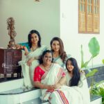 Nithya Das Instagram - Happy vishu ❤️ Click: @santhosh_pattambi1 Makeup: @makeover_by_naaz_nazim Hair: @apricus_bridal @styled_by_tintu Creative director: @niyas_hakki