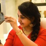 Nithya Das Instagram - Someone somewhr has ur selfie saved!!!