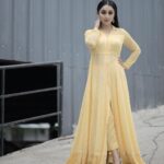 Nithya Das Instagram - If you love life ,life I’ll love you back .. Costume courtesy @aatmabyamitha # Stylist @anjalii___vinod # make up @sruthisai_official Ornaments @seeruscollections