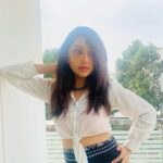 Nithya Das Instagram - Seek for the goodness in everything✌🏻PC: @akshitha_bopaiah