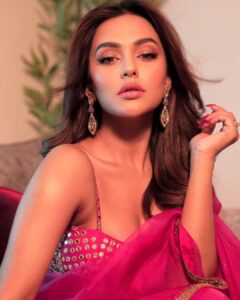Nusraat Faria Thumbnail - 41.8K Likes - Top Liked Instagram Posts and Photos
