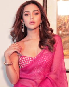 Nusraat Faria Thumbnail - 41.8K Likes - Top Liked Instagram Posts and Photos