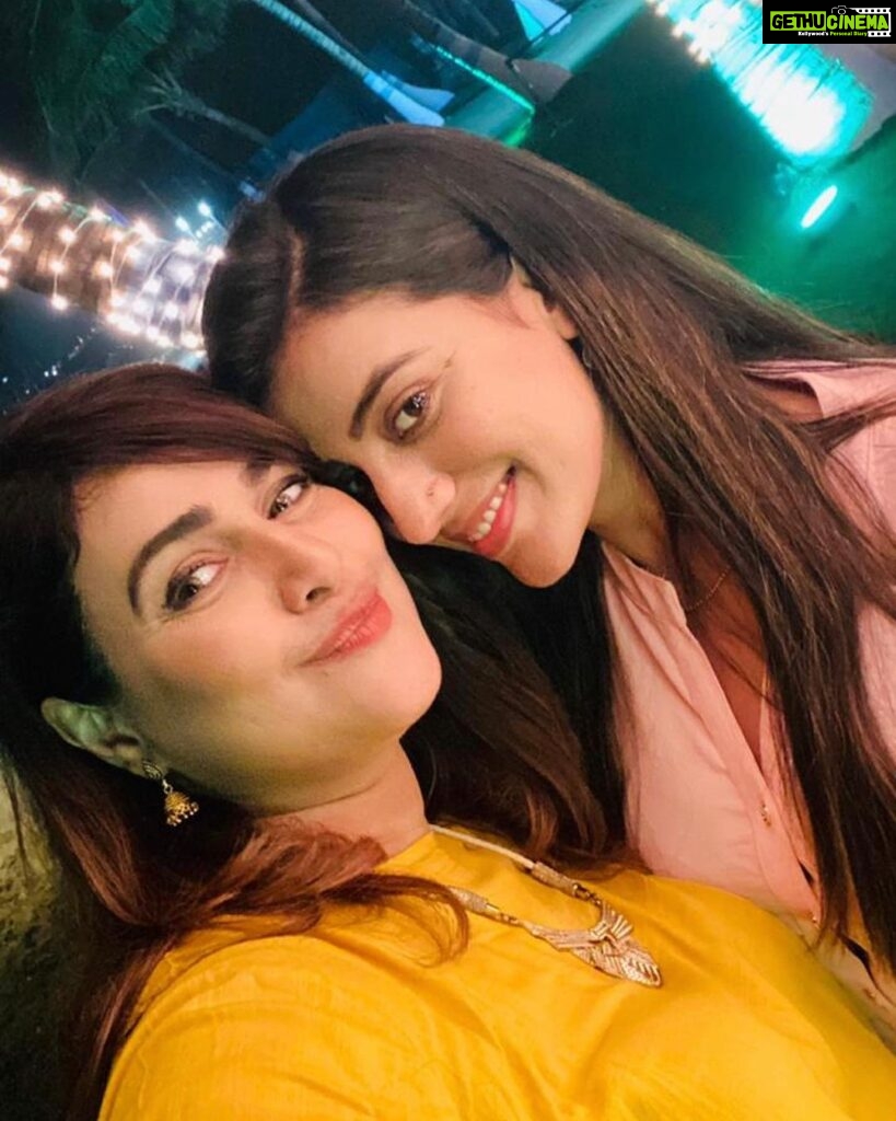 Pakhi Hegde Instagram - Happiest birthday akki🥰❤️🎂 🥰 May god bless u with the best, as u deserve all the love! Miss the masti though🥰 let’s meet soon! God bless u baby🥰❤️🙌 love uuuuuuu🦋 akki!!!! #birthdaygirl #burthdaygirl #birthday #aksharasingh #akki #pakkhi #pakkhihegde #pakhi #bffs #friends #bond #love #pure #family