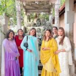 Pakhi Hegde Instagram - Happy nagpanchami to all आप सभी को नागपंचमी की शुभकामनाएँ 🙌 #pakkhi #pakkhihegde #pakhi #pakhihegde #nagpanchmi #manglorediaries #udipi #manglore #family #blessings #instalove #viralreels #trending #trendalert #viral #trendingreels @aashnahegde @khushihegde @esha_shetty @shlokashetty16 #ashashetty