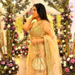 Pakhi Hegde Instagram - Dil jhoom jhoom jaaye 🫅 . . . Had this princess feel with this beautiful outfit 🤩 Doesn’t this song suit well to it? Styling : @tiara_gal @akansha.27 Outfit : @anishashettyofficial . . . #pakkhi #pakkhihegde #pakhi #pakhihegde #fyp #trendingsongs #trendingnow #trend
