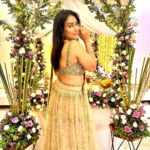 Pakhi Hegde Instagram - Dil jhoom jhoom jaaye 🫅 . . . Had this princess feel with this beautiful outfit 🤩 Doesn’t this song suit well to it? Styling : @tiara_gal @akansha.27 Outfit : @anishashettyofficial . . . #pakkhi #pakkhihegde #pakhi #pakhihegde #fyp #trendingsongs #trendingnow #trend
