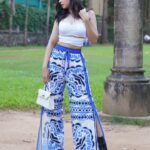 Palak Sindhwani Instagram - Thrive..🤍✨ . . Outfit - @urbanic_in Bag - @luluandskyofficial Boots - @zara Captured by - @gyat_singh