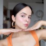 Palak Sindhwani Instagram - My Quick Go to Makeup with some quick reminders too! ✨ 1. When self doubt kicks in, Don’t forget you’ve made it this far. 2. Have faith : Only THE BEST will happen to me. 3. Learn from your mistakes and move on, Don’t hold onto it. 4. Love yourself a lil extra specially on your low days, You deserve it. 5. You’re special and The Universe always has your back. Products used - Concealer - @paccosmetic cream concealer. Blush(same on the eyes) - @narsissist cream blush. Mascara (my current fav) - @mamaearth.in Eyebrow enhancer - @benefitindia Lip balm - @lakmeindia Lip love. . . #makeupreels #cleanmakeup #quickmakeup #trendingreels #nomakeupmakeup #fyp #palaksindhwani