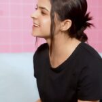 Palak Sindhwani Instagram - Go with the flow (Pun Intended 😉) with or without periods! 🤍 I no longer plan my days according to my periods because I am backed by Stayfree Secure XL, which provides up to 12 hours leakage protection*. Jab pad itna acha ho, toh #DinTumhareSaathChalega . . . *Change your pad at least every 4-8 hours whenever it feels full or wet and uncomfortable. Based on consumer and lab data. . Disclaimer - Views and opinions expressed are individual’s personal experience and do not represent the opinions of any entity. Individual results may vary. . @stayfreeindia #StayfreeSecureXL #Stayfree #ad #palaksindhwani