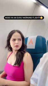 Palak Sindhwani Instagram - Haha, Relatable?! 😴😂
.
.
#funnyreels #travel #trending #comedy #earlyflight #fyp #palaksindhwani