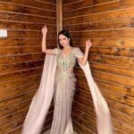 Palak Sindhwani Instagram - Unfiltered..🤎💫 . . Clicked by my fav - @harshit_sid Styled by - @yash__shah1612 Outfit - @kalkifashion . . #postoftheday #ootd #weddinglook #instamood #golden #fyp #explore #palaksindhwani #blessed #raw
